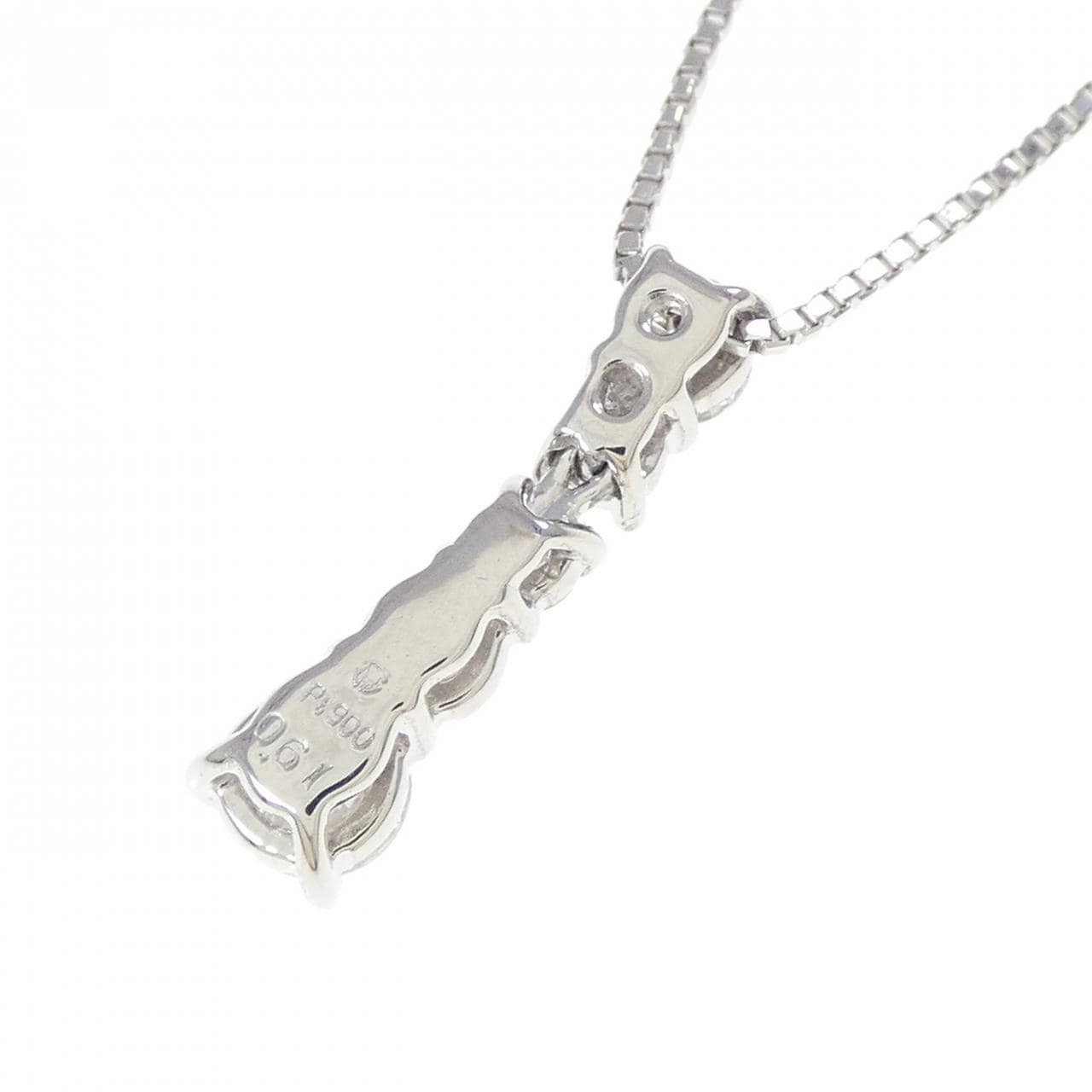 モニッケンダム ダイヤモンド ネックレス 0.61CT