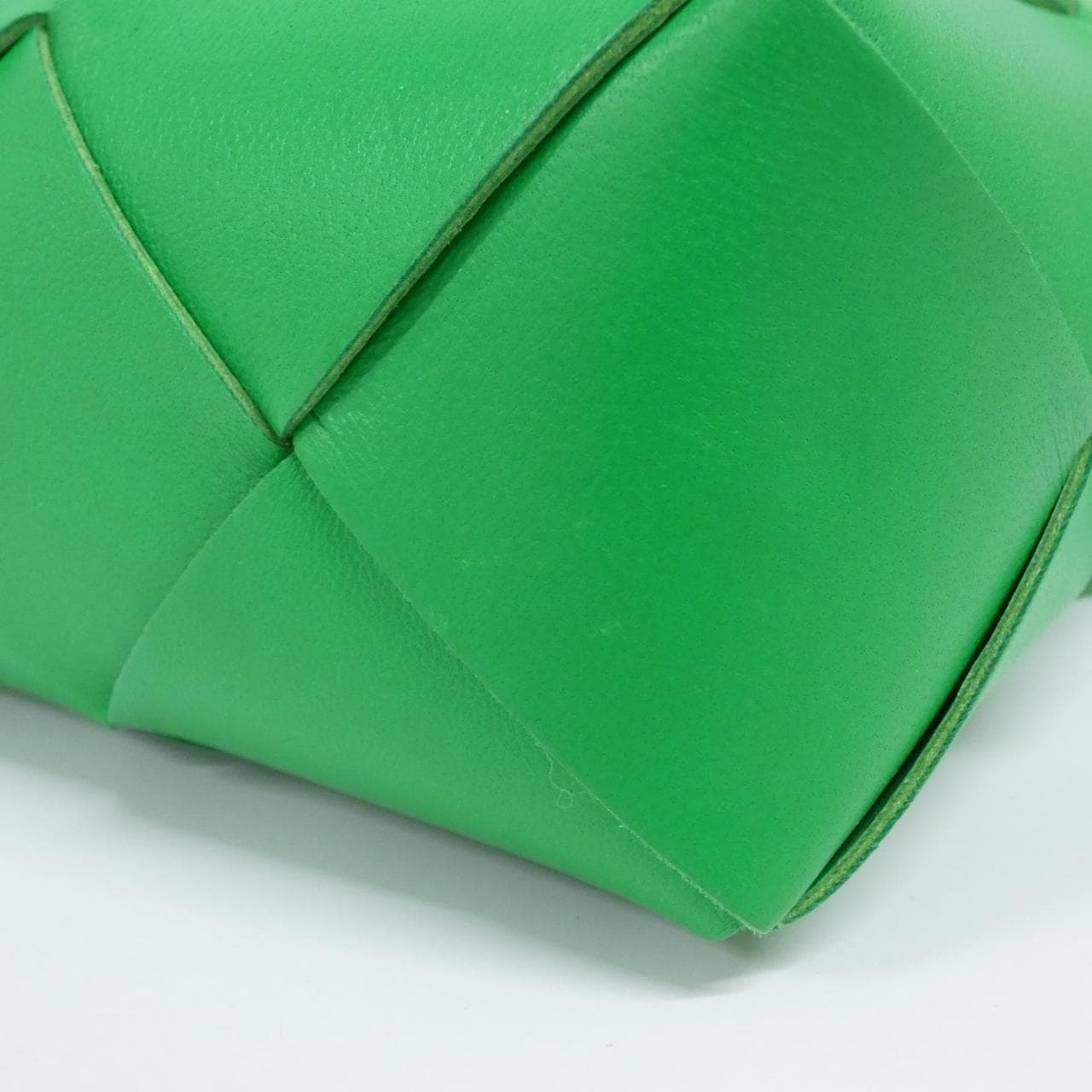 ボッテガヴェネタ 701915 VCQC2 ショルダーバッグ