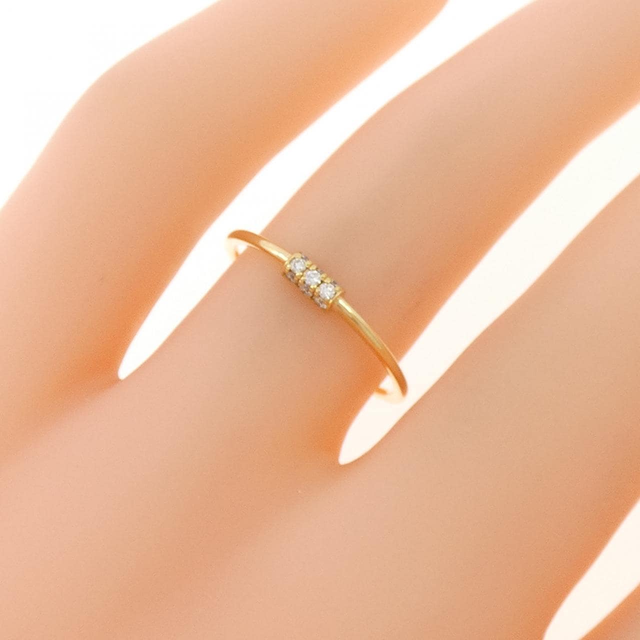 アーカー ホワイトナイトファイン リング 0.05CT