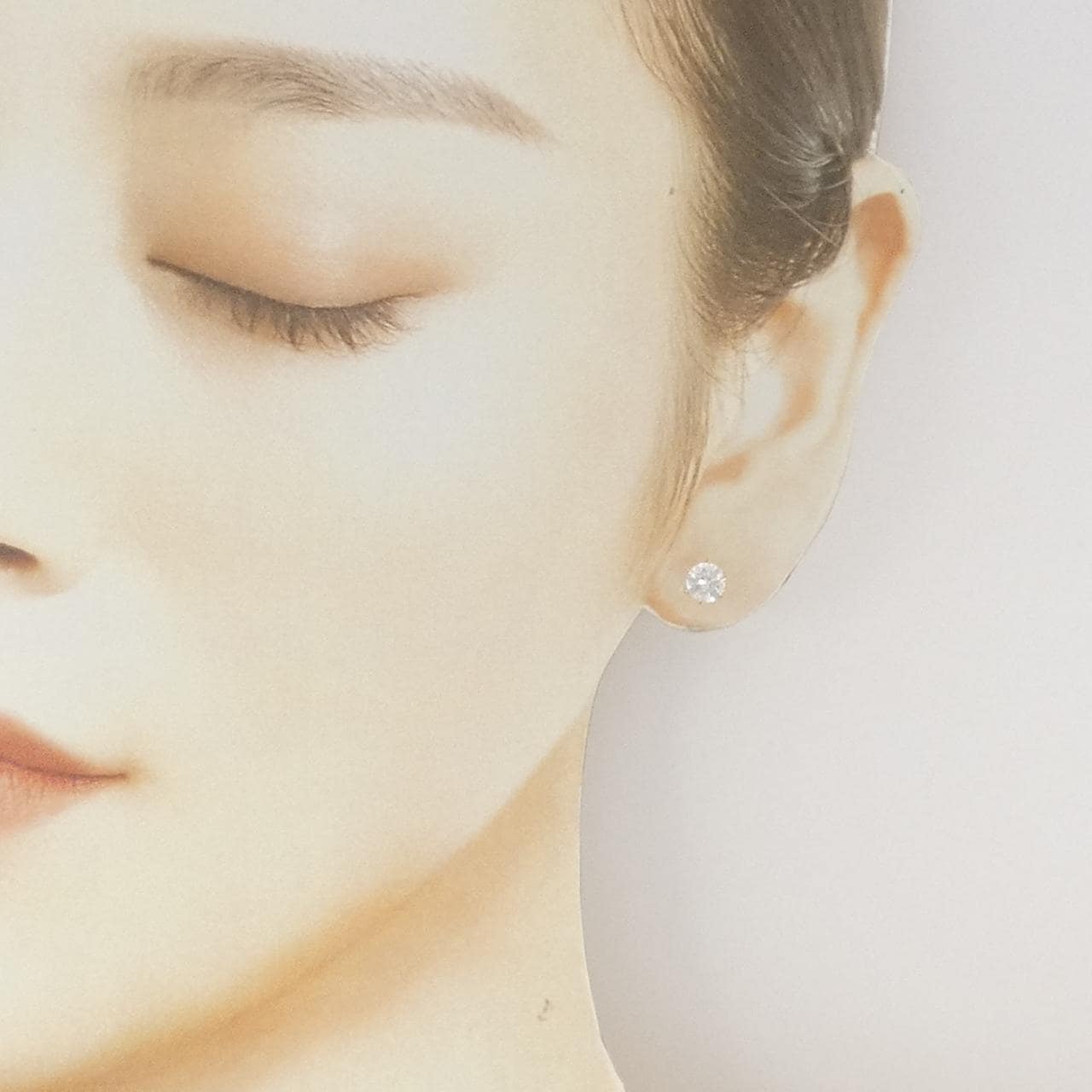 K18YG ソリティア ダイヤモンド ピアス 1.082CT