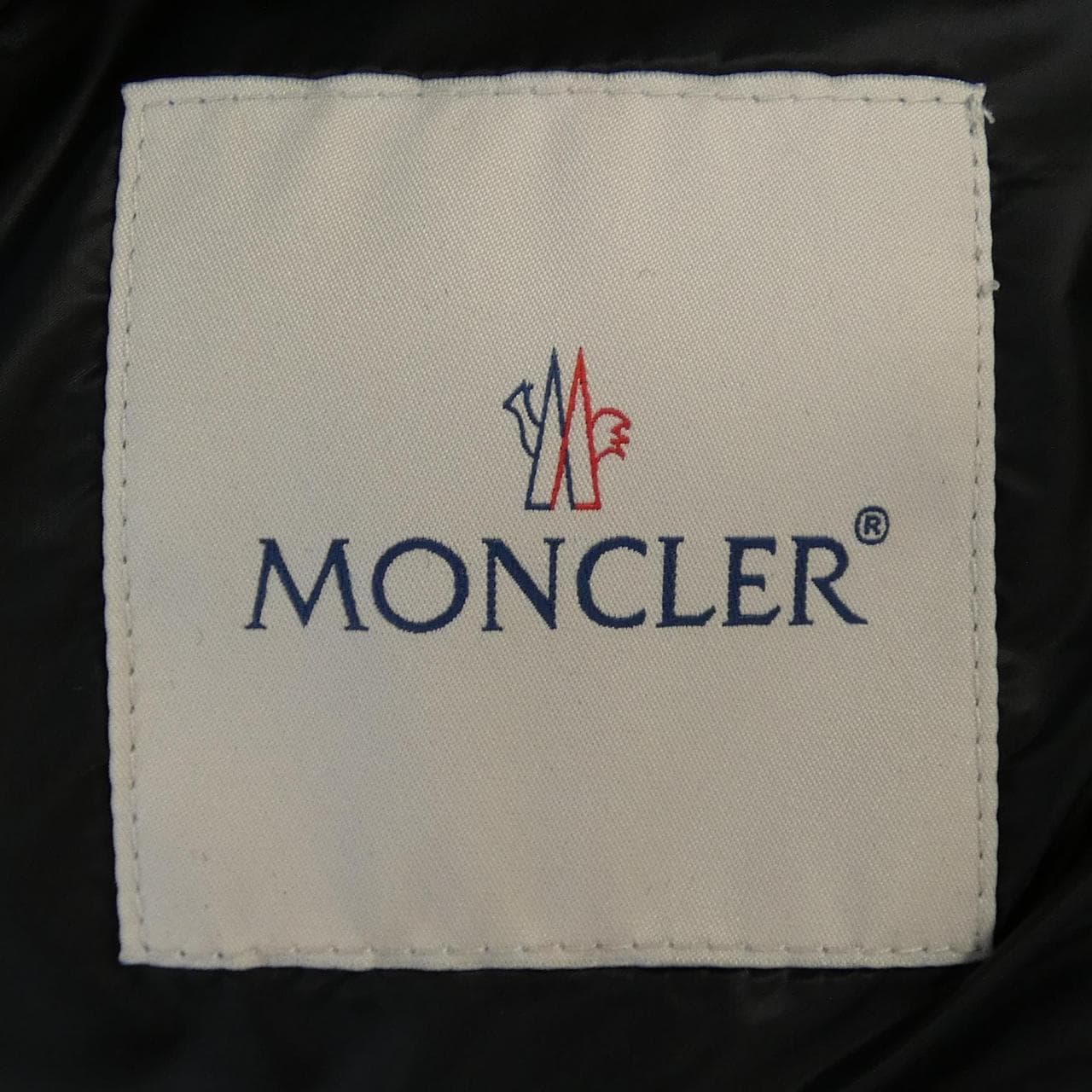 MONCLER蒙克勒羽绒服