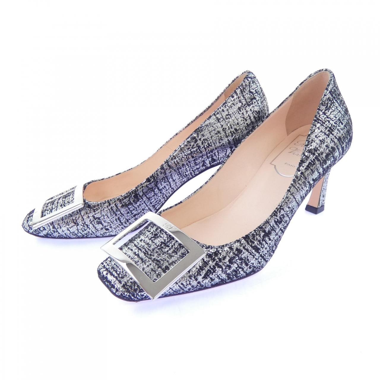 ロジェヴィヴィエ ROGER VIVIER パンプス