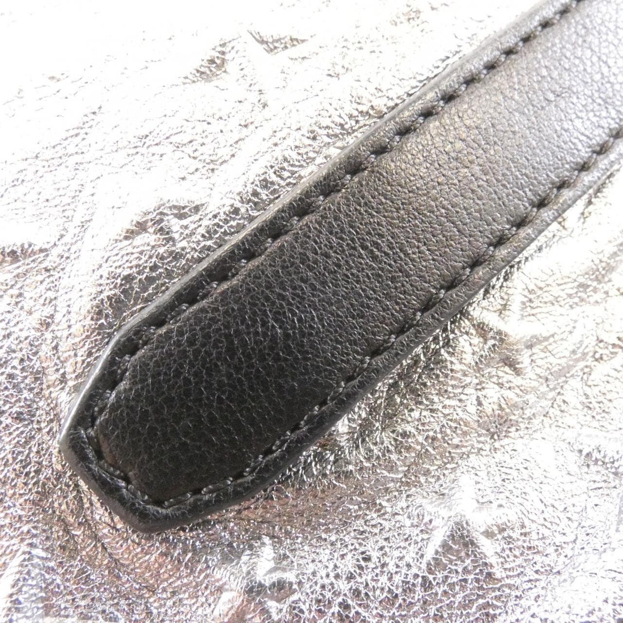 ジミーチュウ SARA バッグ