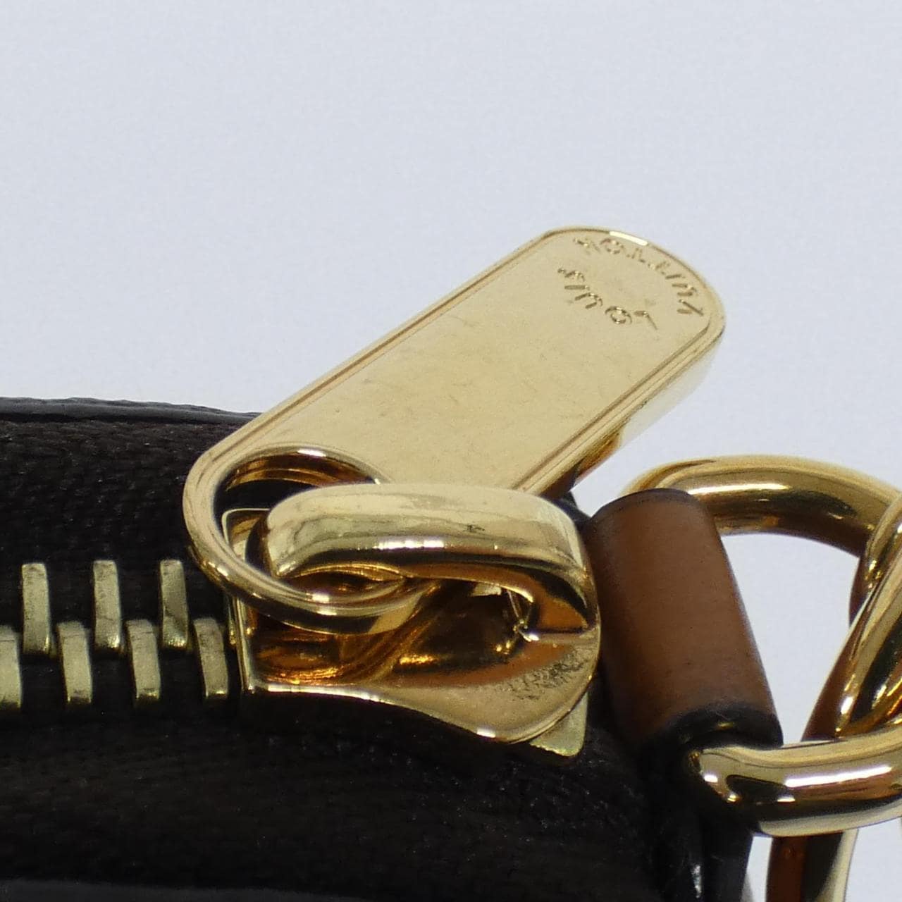 ルイヴィトン キャットグラム マイクロ ボワット シャポー M63886 コイン＆キーケース