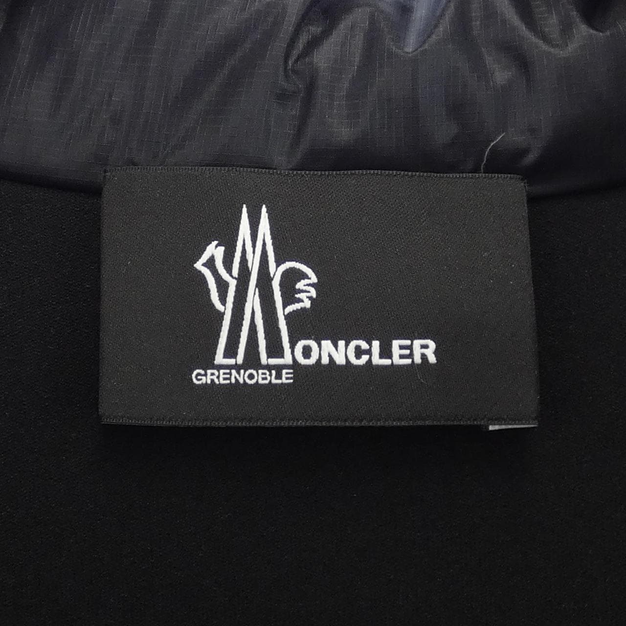 モンクレールグルノーブル MONCLER GRENOBLE ダウンジャケット