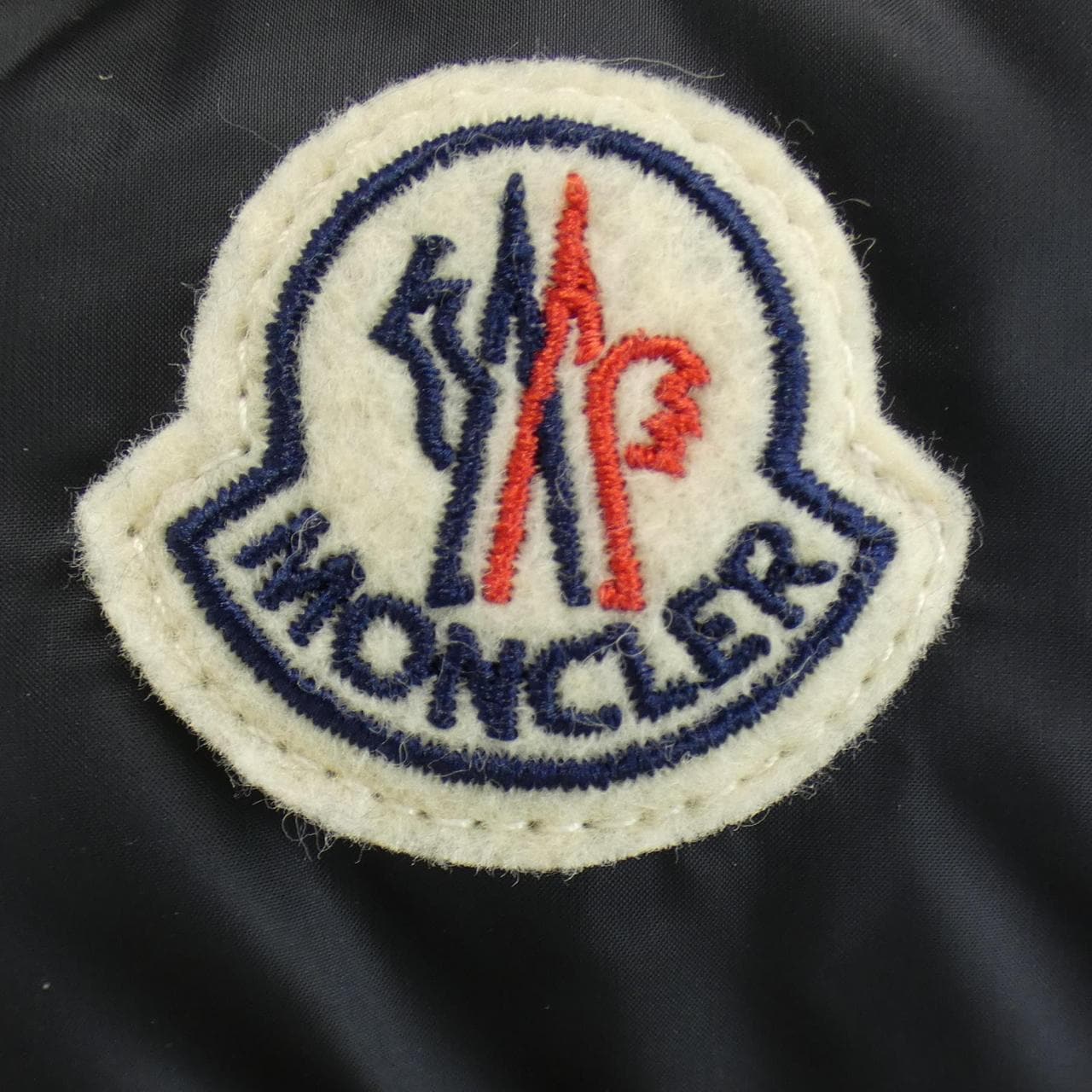 モンクレール MONCLER ダウンコート