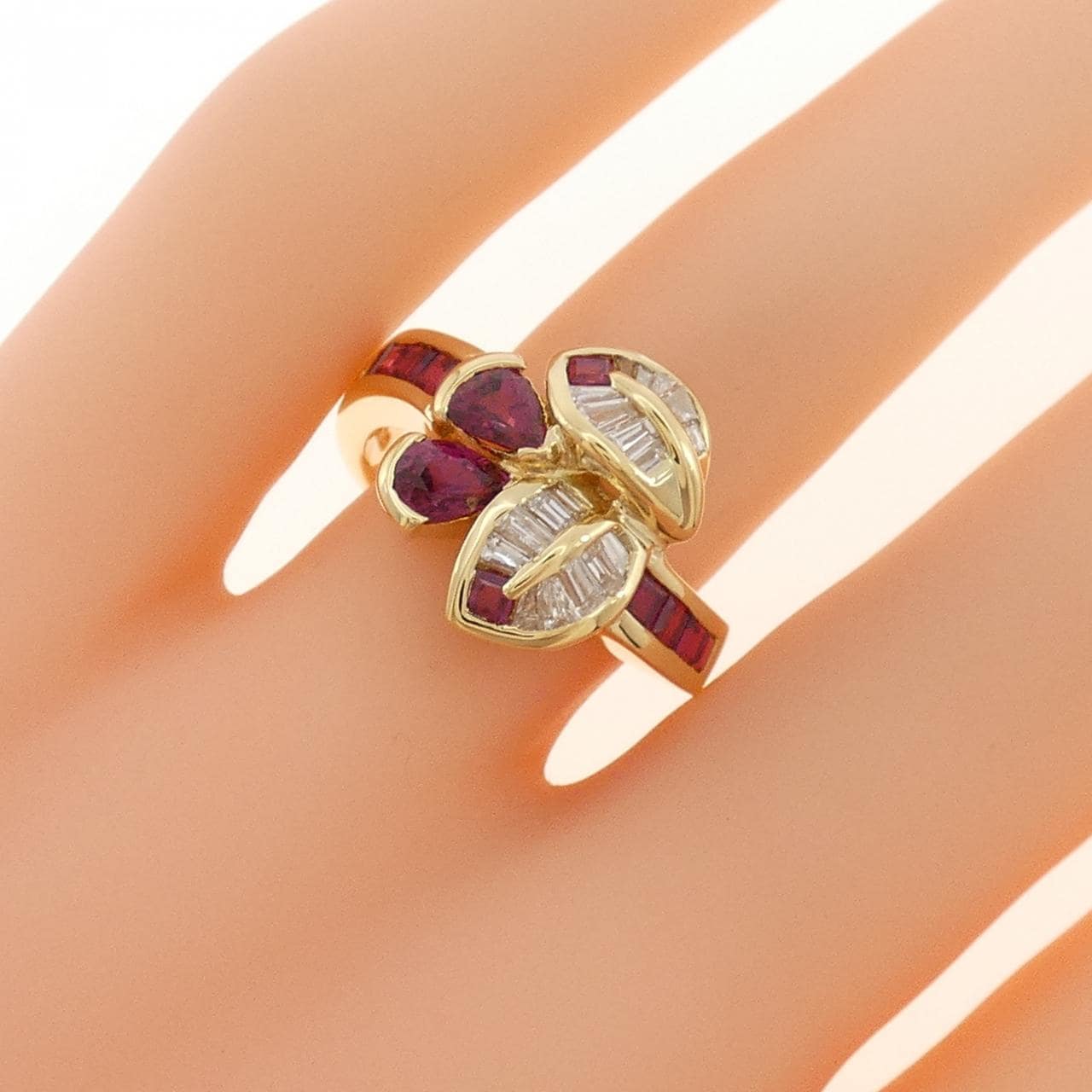 K18YG ruby ring 1.50CT