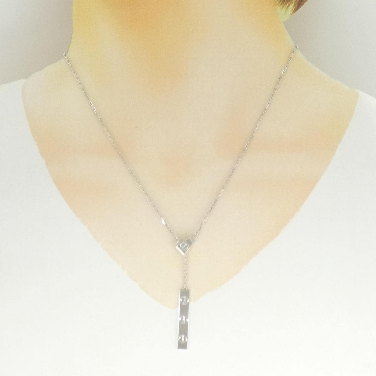 カルティエ ラブ Yシェイプ ネックレス