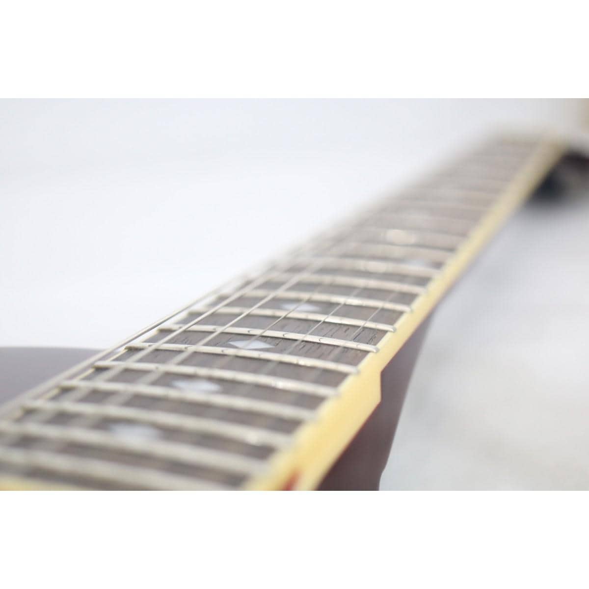 ＥＰＩＰＨＯＮＥ　　ＬＴＤ　ＢＬＵＥＳＨＡＷＫ　ＤＥＬＵＸＥ