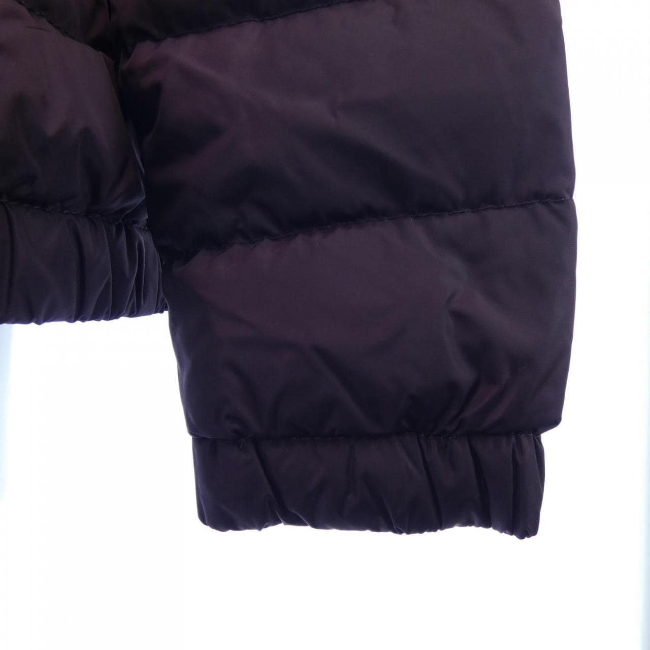 モンクレール MONCLER ダウンジャケット