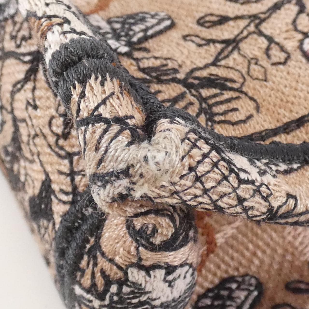 クリスチャンディオール DIOR JARDIN MAGIQUE ディオール ブック トート ミニ バーティカル バッグ  S5555CRZI バッグ