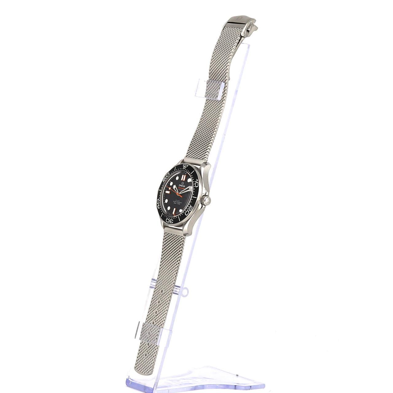 【新品】オメガ シーマスター ダイバー300M 210.30.42.20.01.018 SS 自動巻