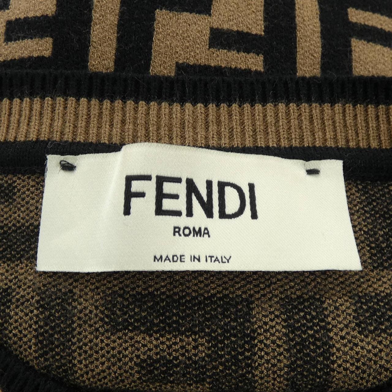 フェンディ FENDI FZY702 A5QG ニット