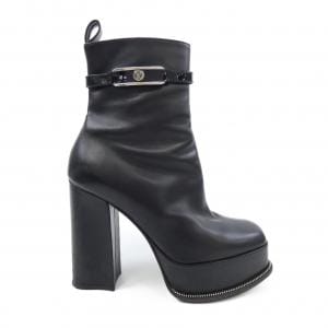 ルイヴィトン LOUIS VUITTON フェイムライン ブーツ