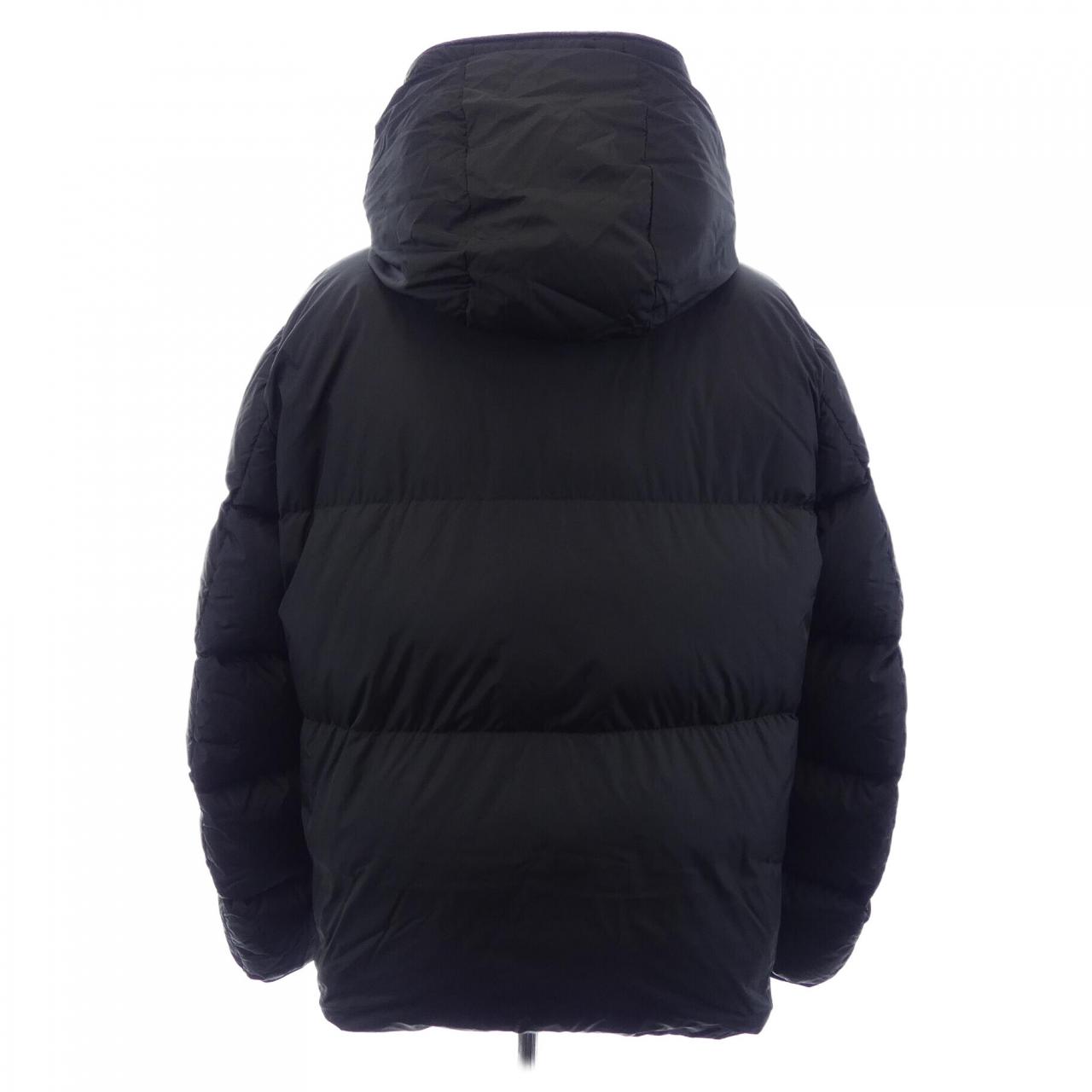 モンクレール MONCLER MONTCLA ダウンジャケット