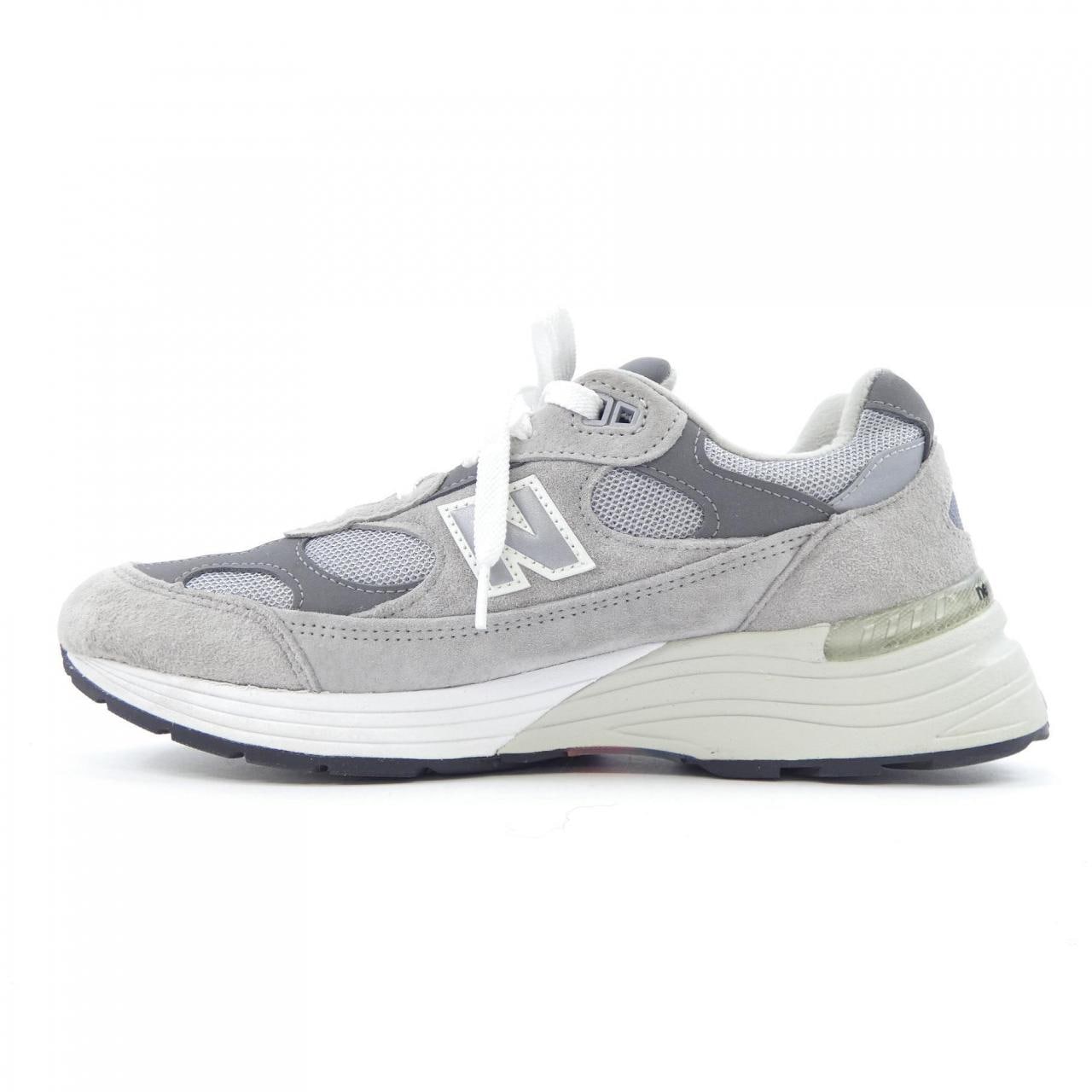 ニューバランス NEW BALANCE M992GR スニーカー