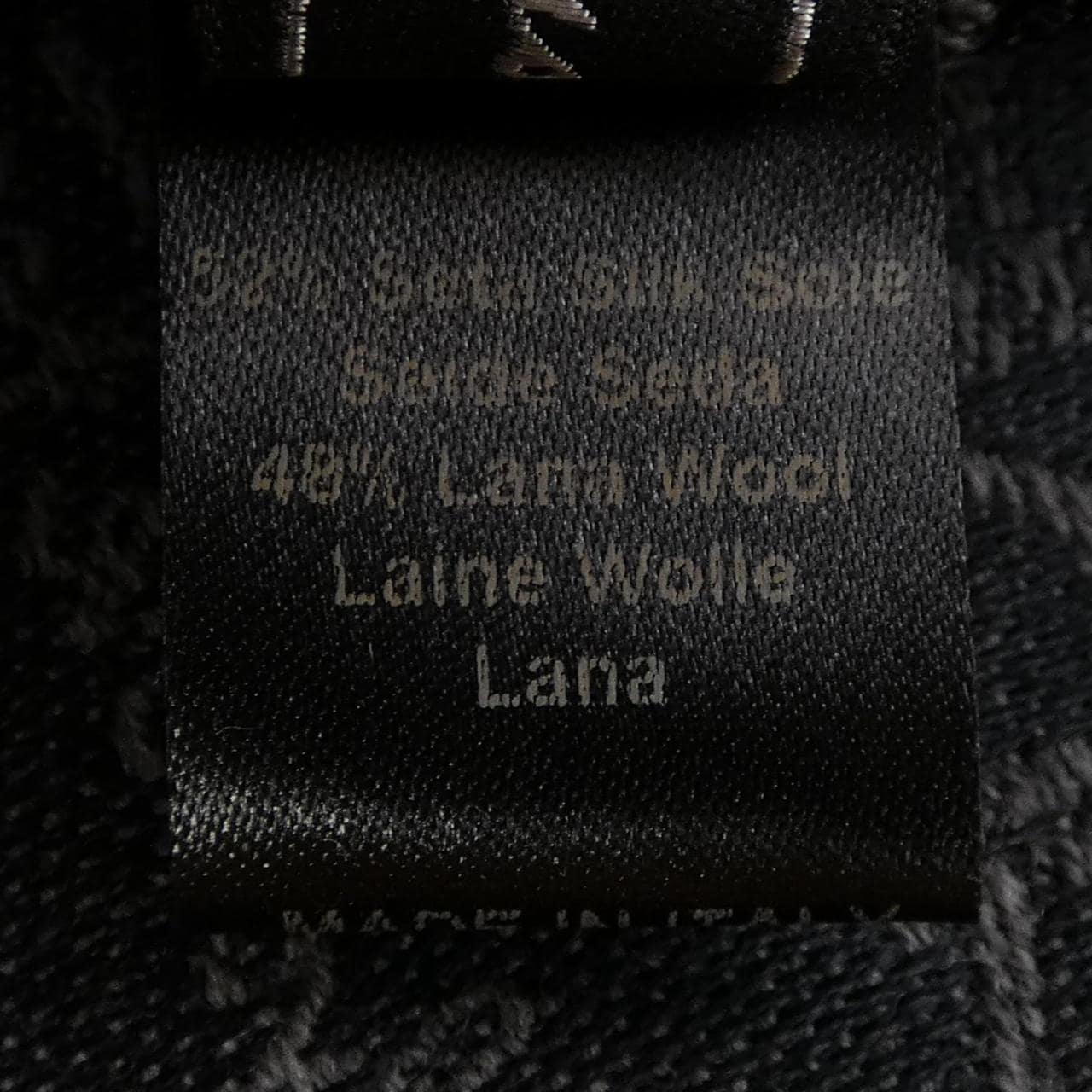 サルヴァトーレフェラガモ SALVATORE FERRAGAMO MUFFLER