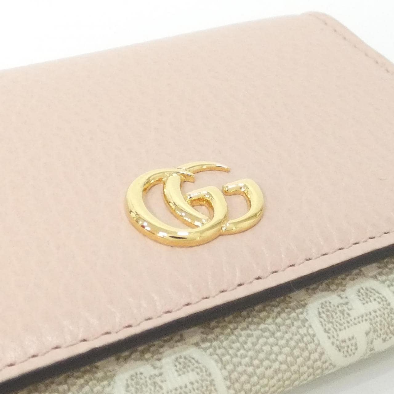 グッチ 739525 AACFE カードケース