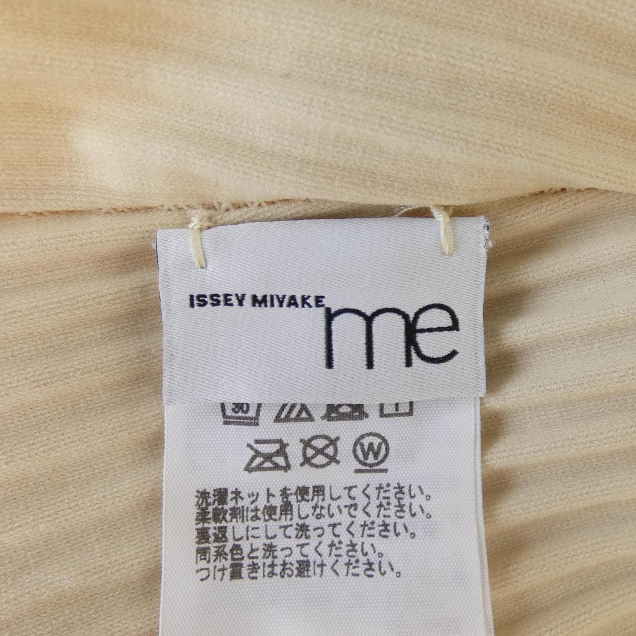ミーイッセイミヤケ me ISSEY MIYAKE MI52KK621 トップス