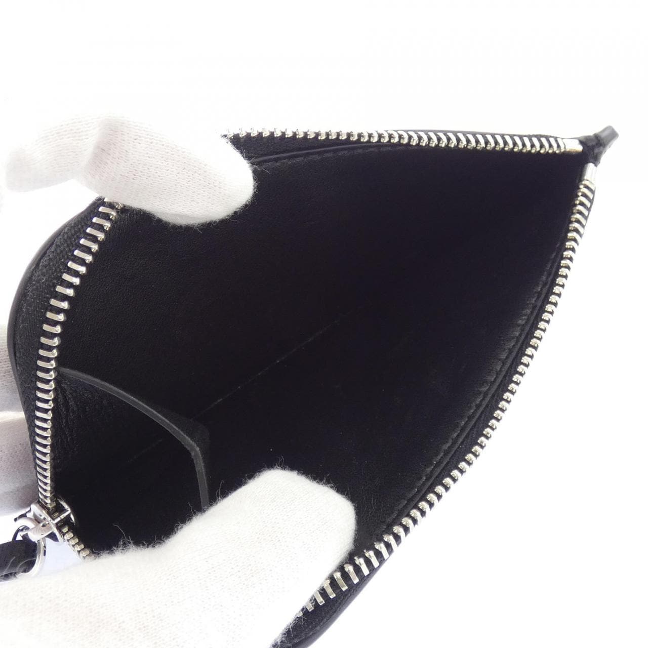 ザロウ THE ROW ZIPPED WALLET W1679M L39 コインケース