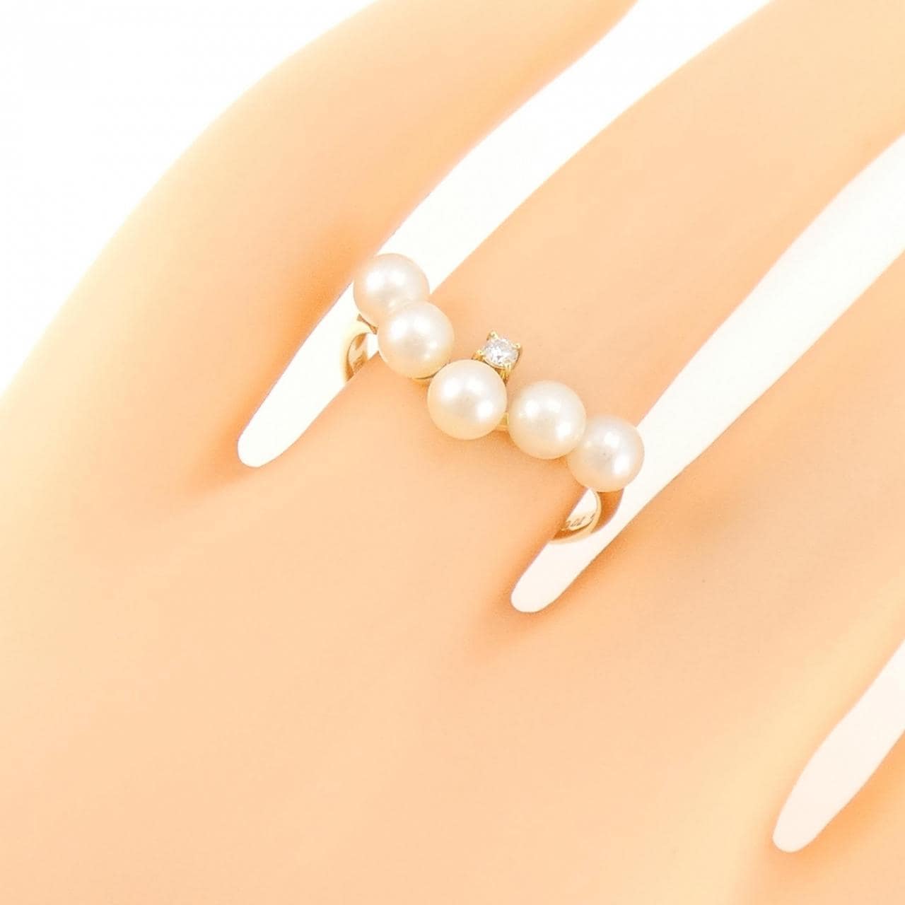 K18YG Akoya pearl ring