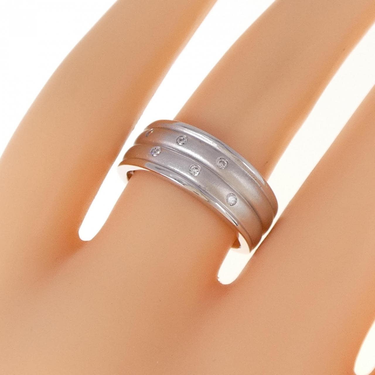 K18WG ダイヤモンド リング 0.07CT