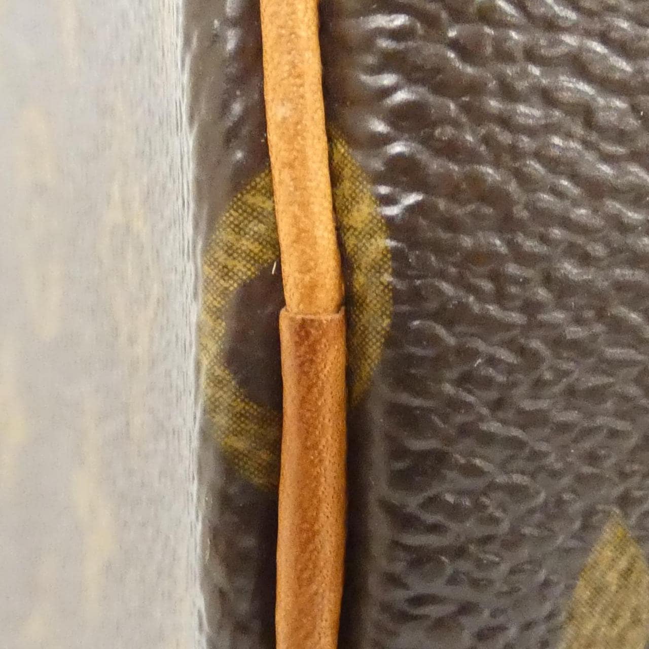 LOUIS VUITTON Monogram Papillon 30 公分 M51385 包