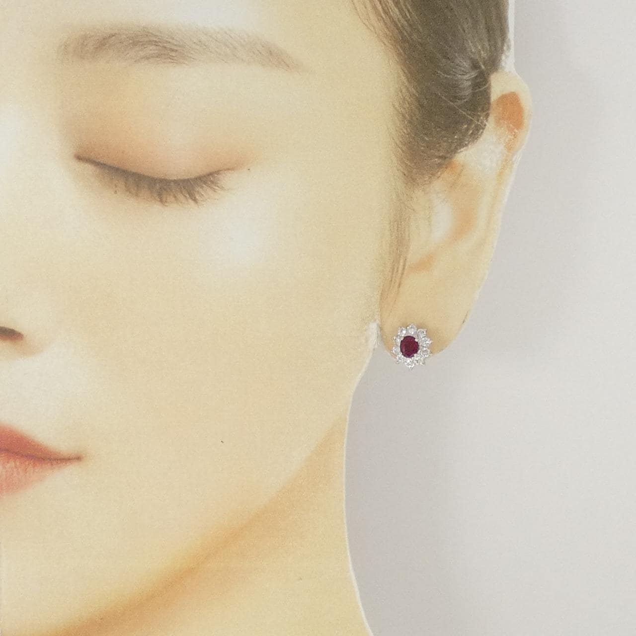 PT900 ルビー ピアス 1.15CT