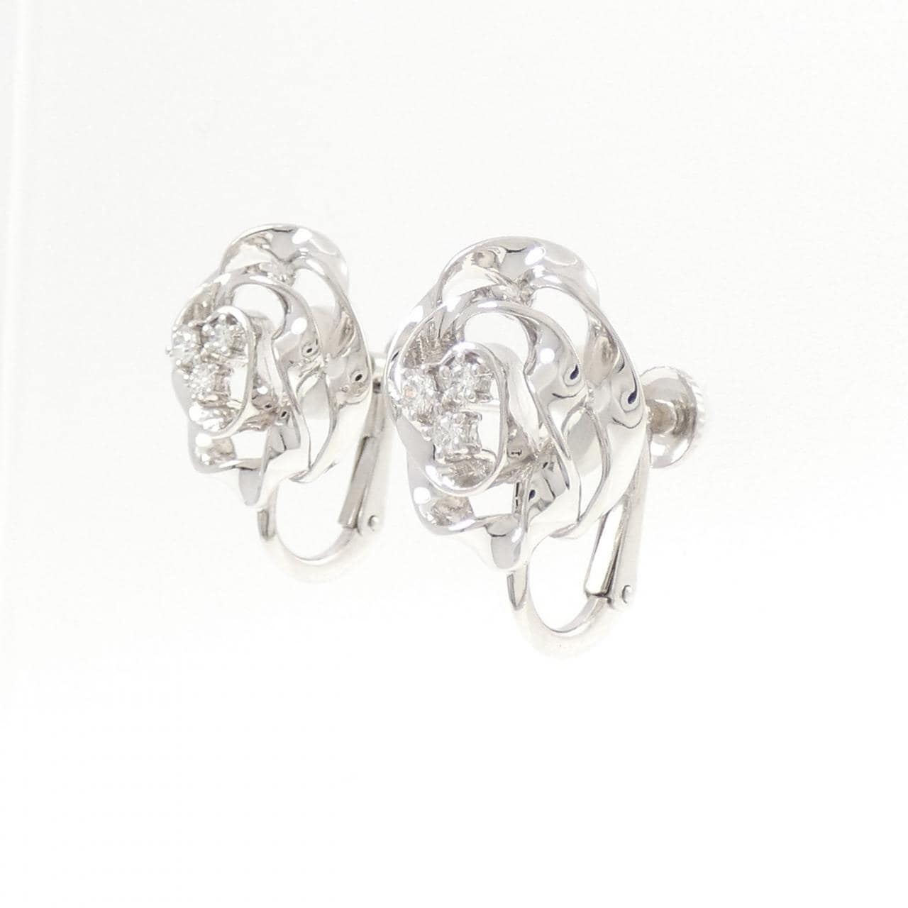 K18WG フラワー ダイヤモンド イヤリング 0.14CT
