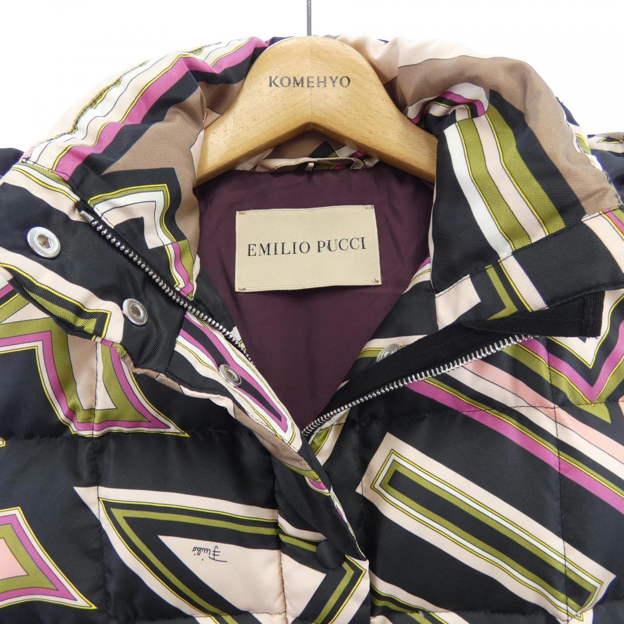 エミリオプッチ EMILIO PUCCI 66YC16 ベスト