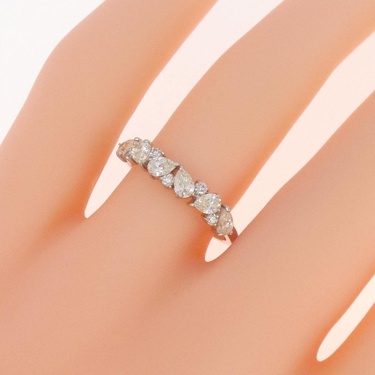 【新品】PT ダイヤモンド リング 0.57CT