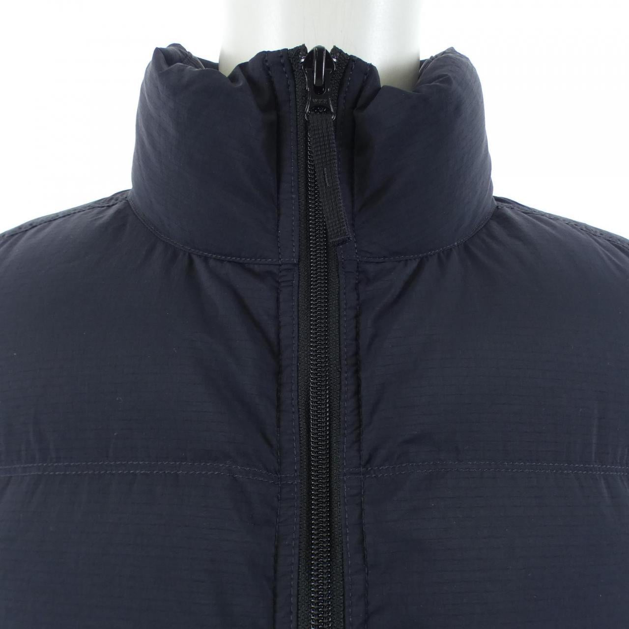 ストーンアイランド STONE ISLAND 4100125 ダウンジャケット