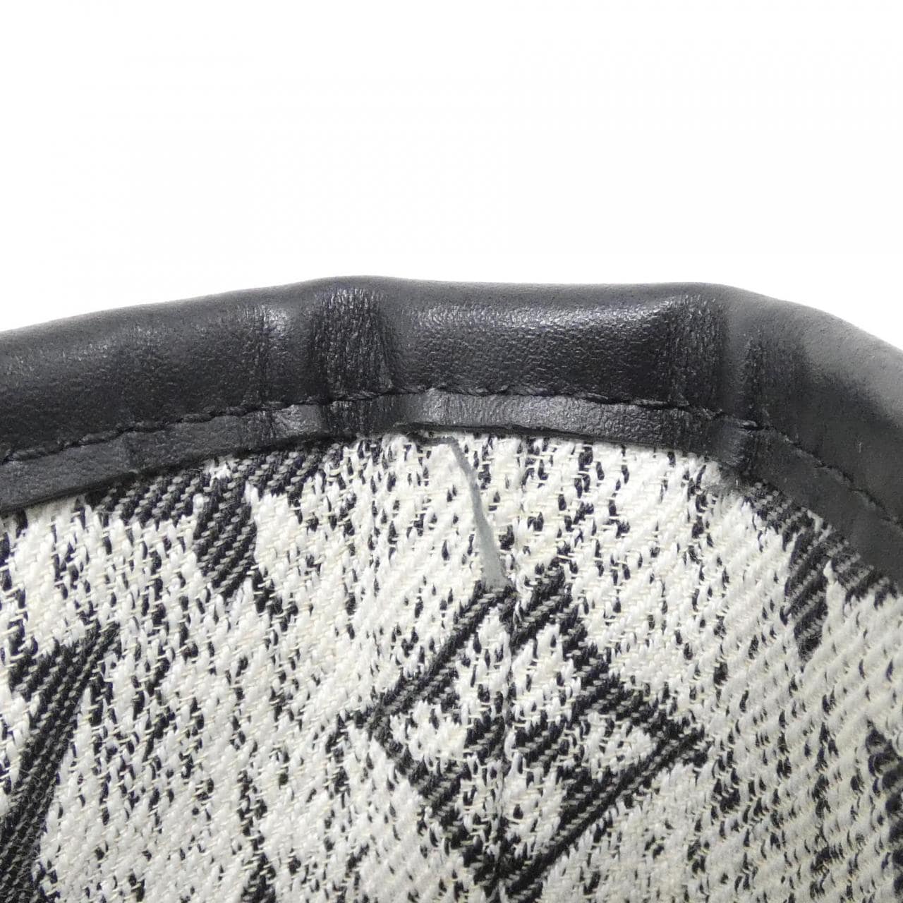 ルイヴィトン モノグラム ジャカード デニム ネヴァーフル MM M21465 バッグ