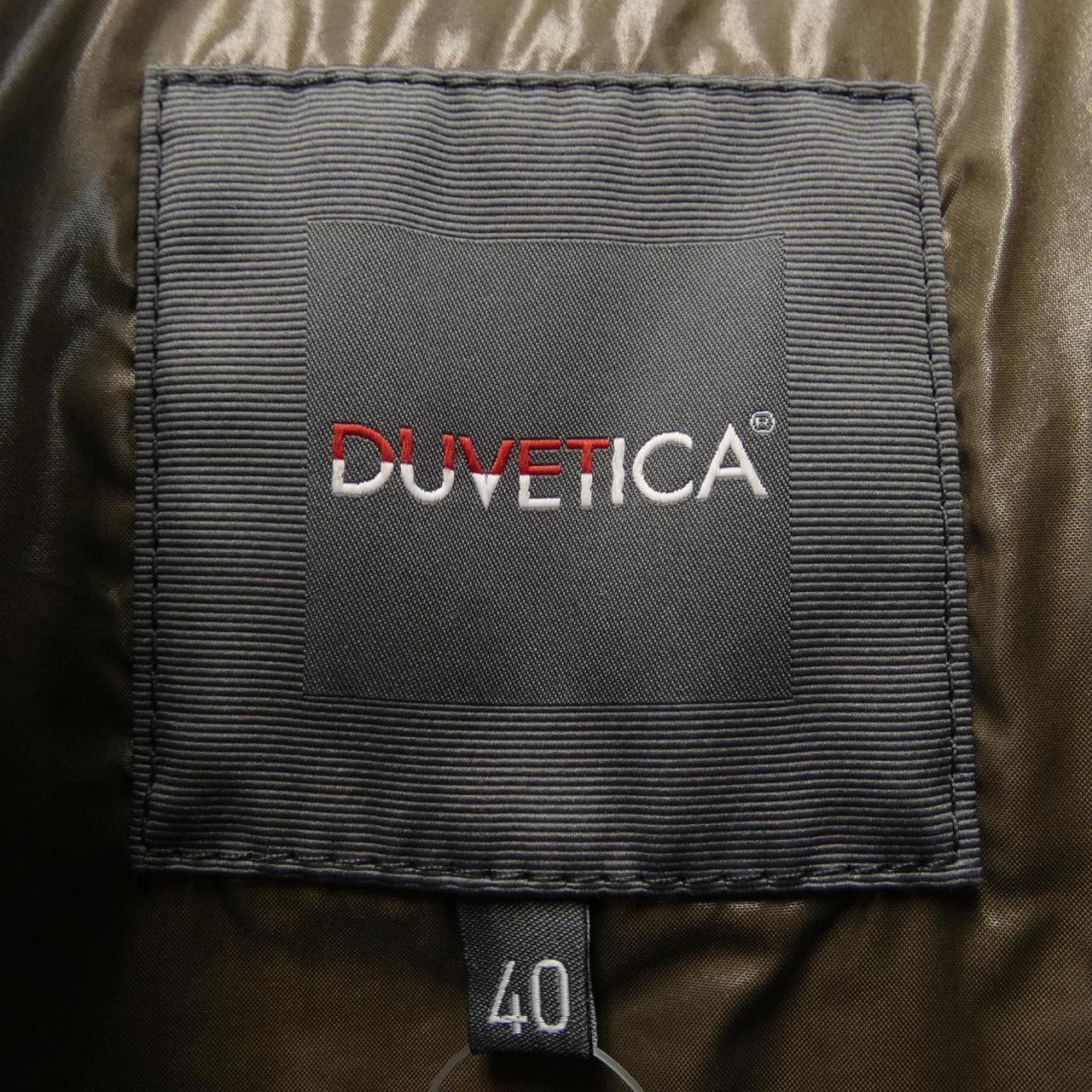 デュベティカ DUVETICA THIA ダウンジャケット