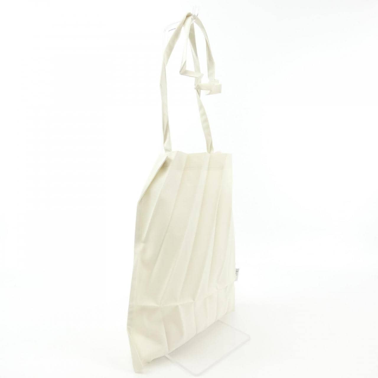 ミーイッセイミヤケ me ISSEY MIYAKE BAG