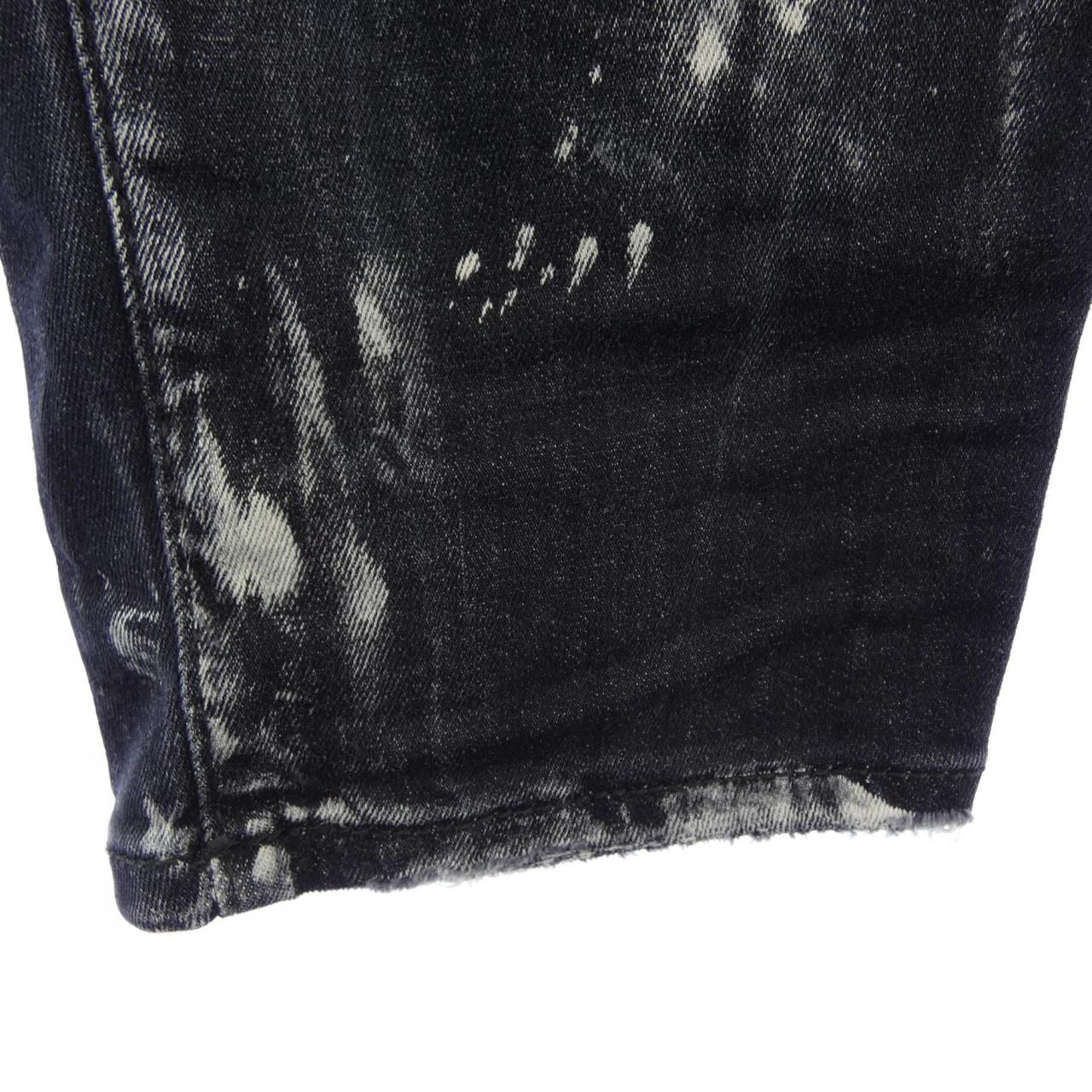 ディースクエアード DSQUARED2 S74LB1325 S30503 ジーンズ