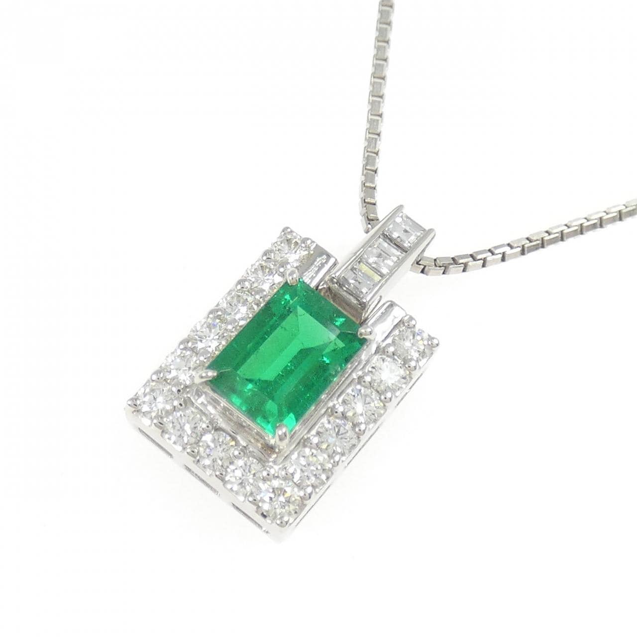 PT900/PT850 エメラルド ネックレス 0.96CT コロンビア産