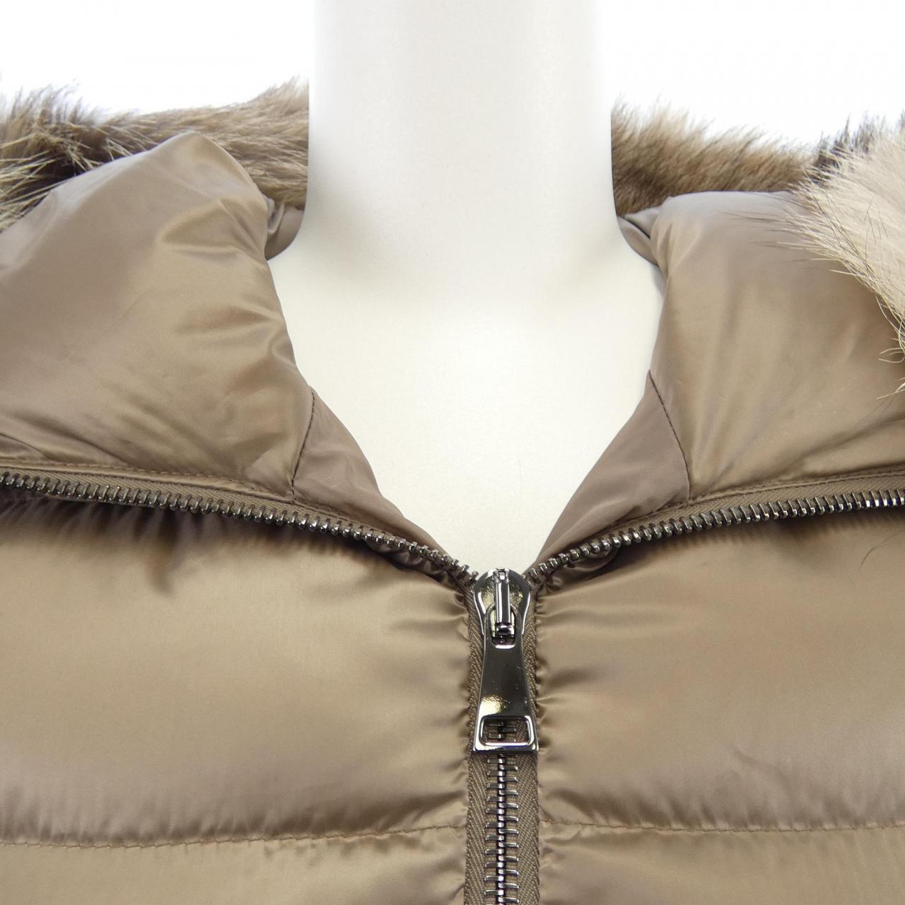 モンクレール MONCLER CUPIDONE ダウンジャケット
