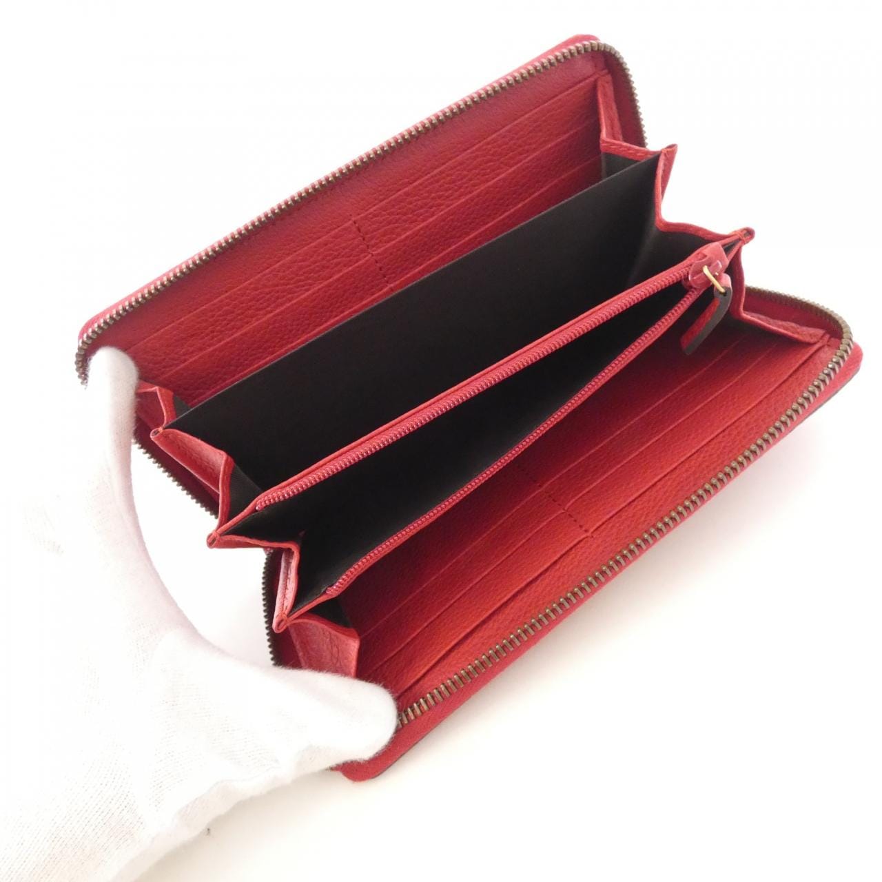グッチ 496317 0GDAT 財布