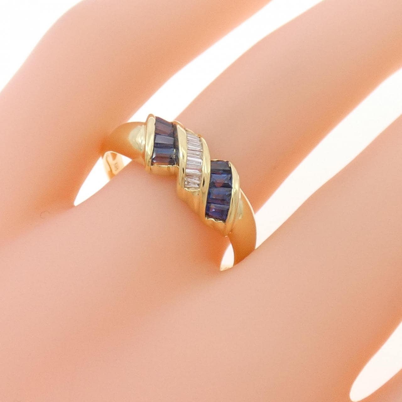 K18YG サファイヤ リング 0.50CT