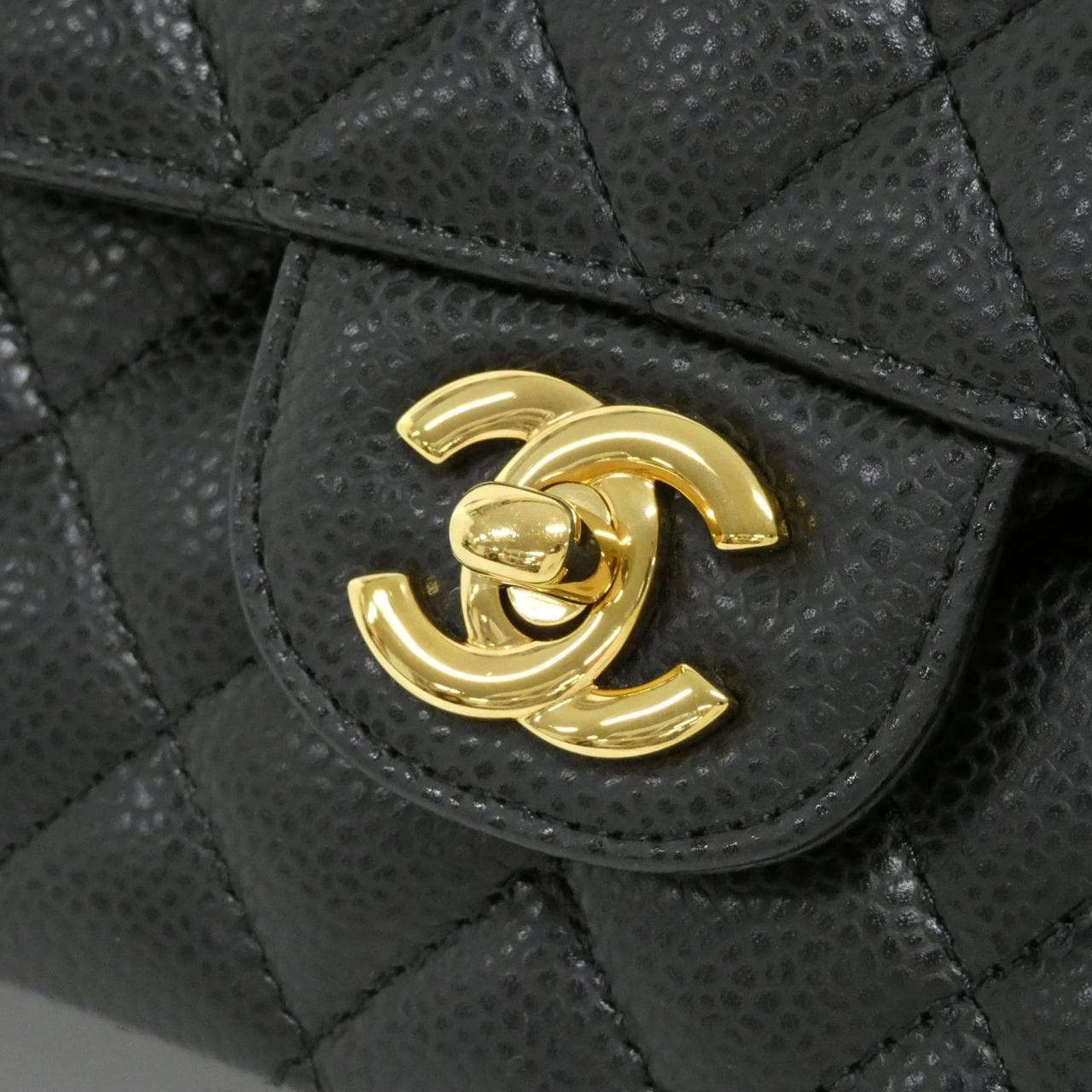 シャネル 1112 ショルダーバッグ