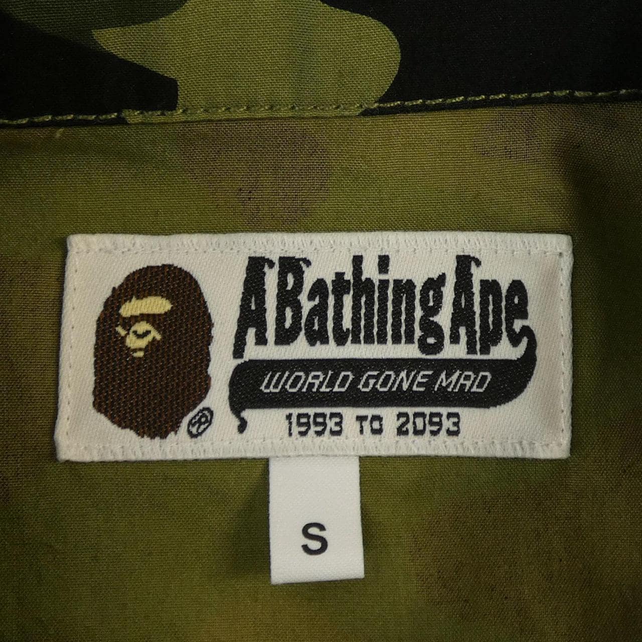 アベイシングエイプ A BATHING APE 001SHE301014X ジャケット