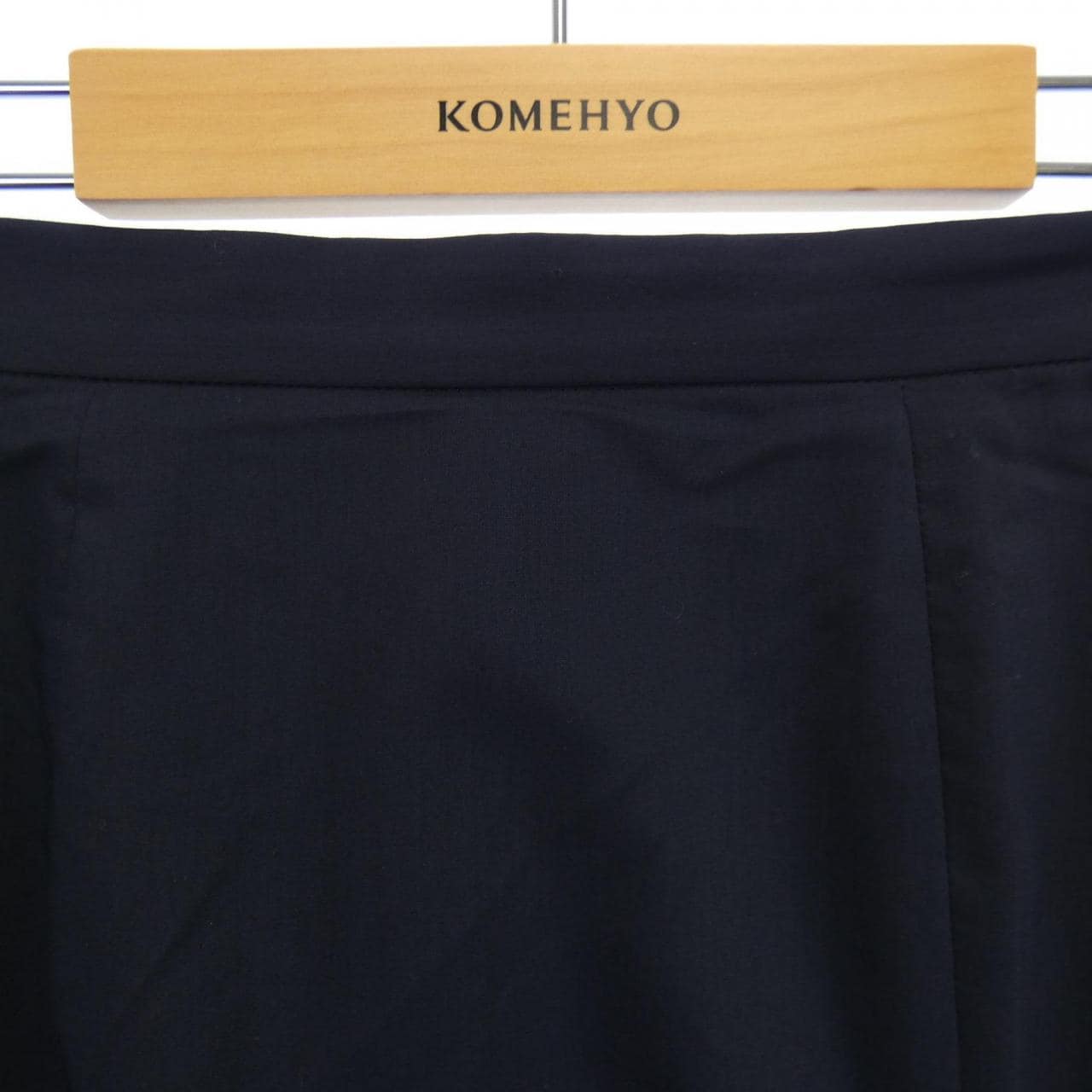 藍標手鐲BLUE LABEL CRESTBRIDGE裙