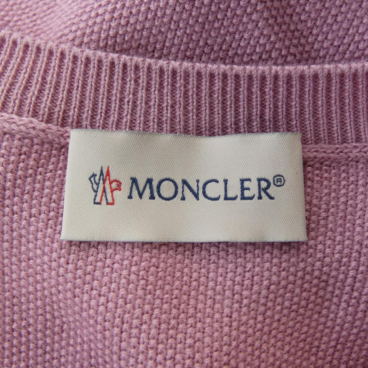 MONCLER MONCLER J10919C00008 上衣