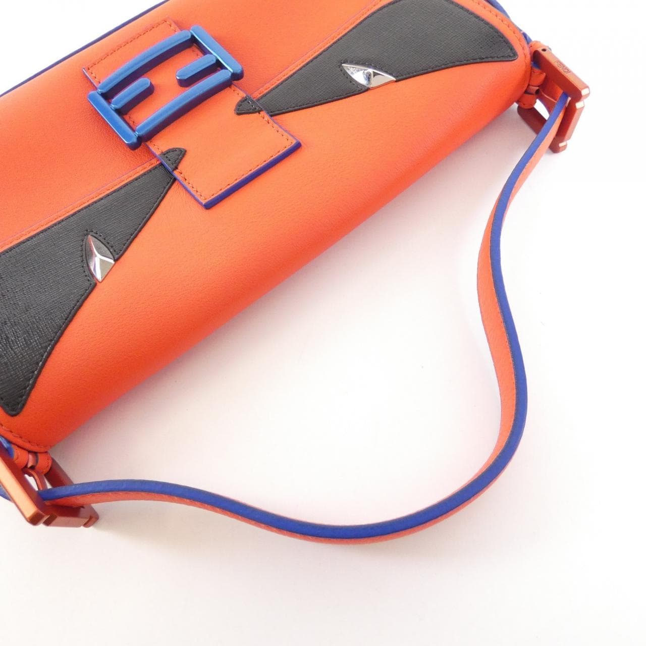 フェンディ BAG BUGS バゲット 8BR600 41K ショルダーバッグ