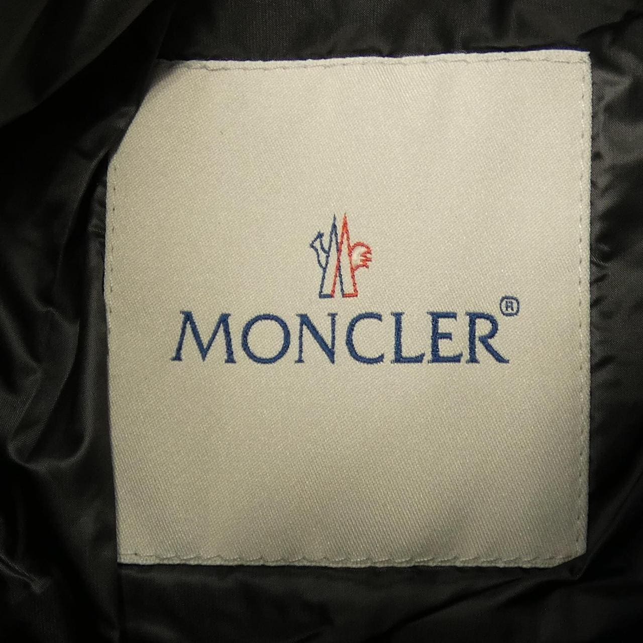 MONCLER HINOKI 羽绒服