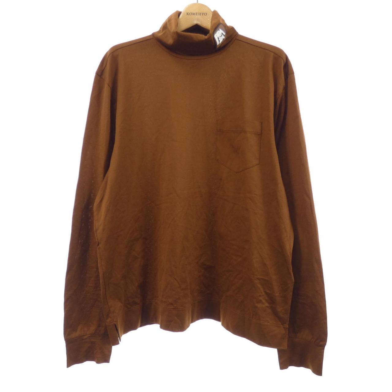 プラダ PRADA トップス