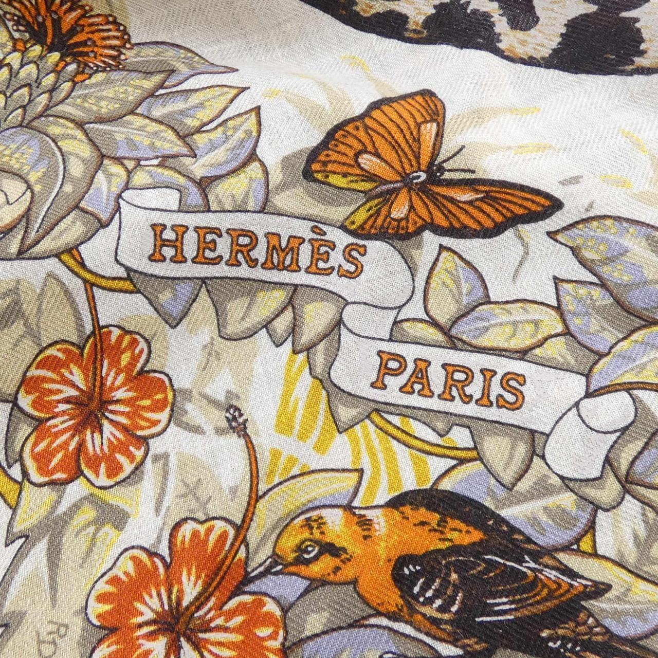 エルメス HERMES JUNGLE LOVE H361876S トライアングルジェアン ショール