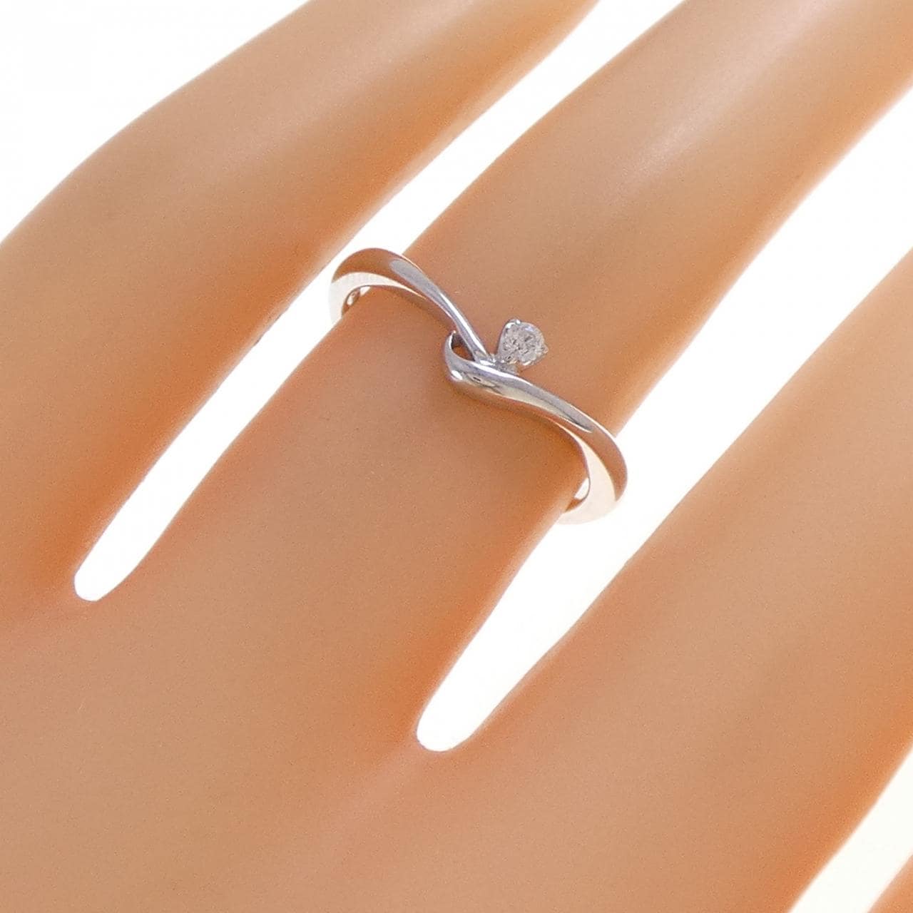 4゜C ダイヤモンド リング