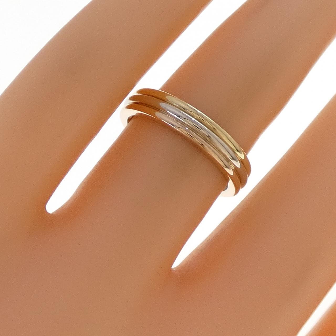 カルティエ スリーゴールドウェディング リング